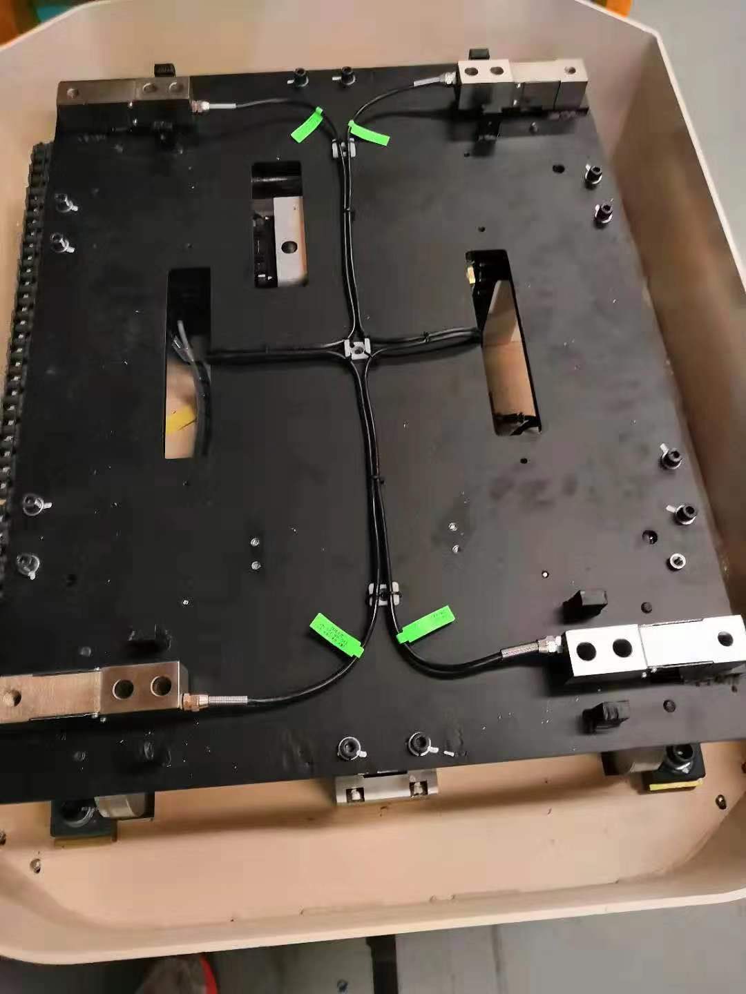 稱重傳感器應用于機場分揀平臺